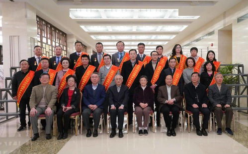 上海國(guó)拍額度拍賣管理中心榮獲全國(guó)商貿(mào)流通服務(wù)業(yè)先進(jìn)集體